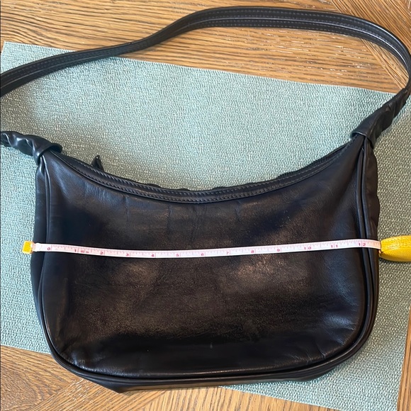 Seashell Patterned Shoulder Bag - Picture 3 of 9